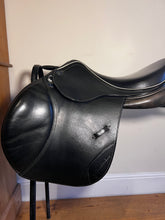 Load image into Gallery viewer, John Whitaker pony Jump
