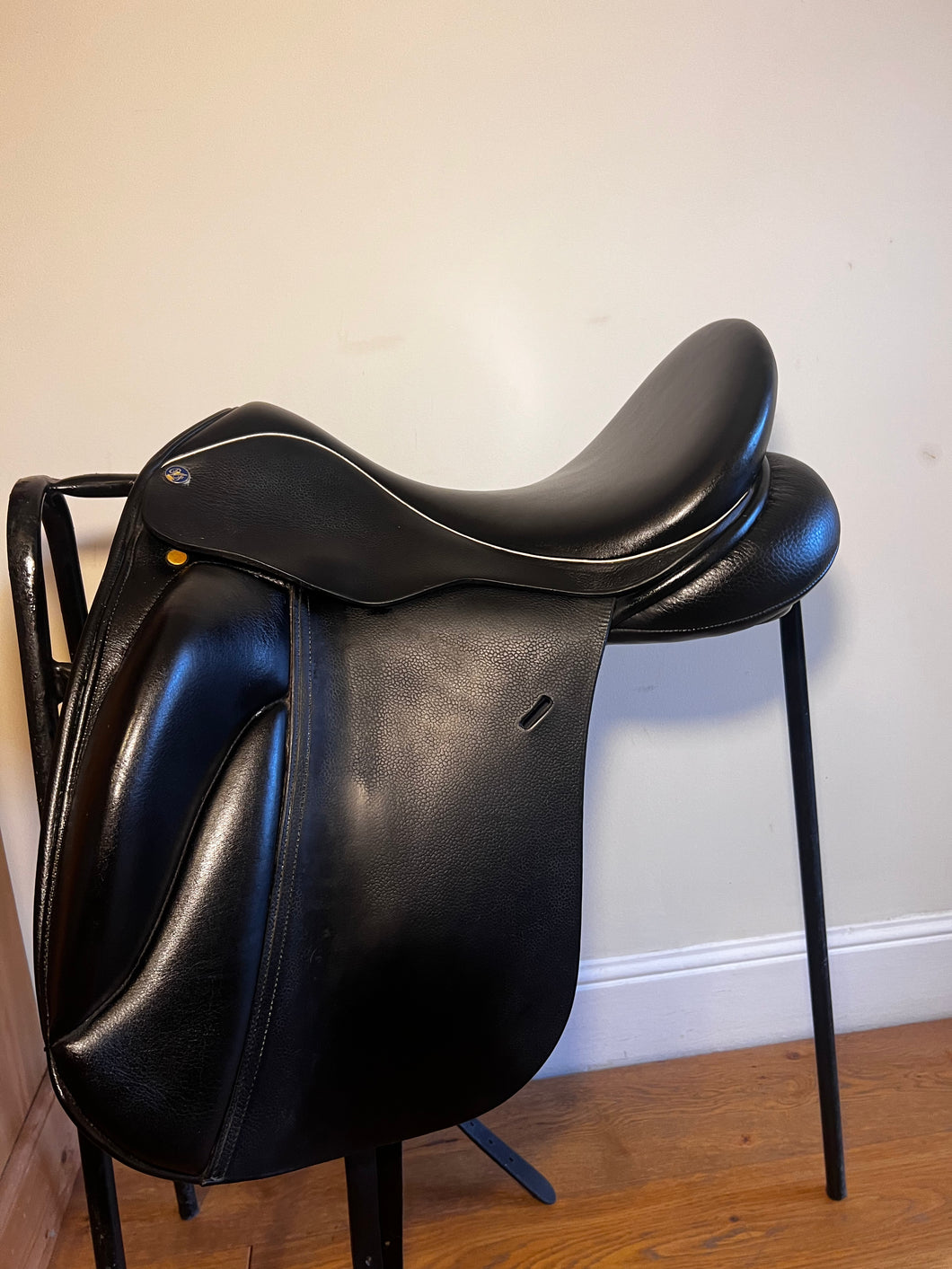 Paul Fielder Dressage 17.5”