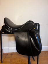 Load image into Gallery viewer, Paul Fielder Dressage 17.5”
